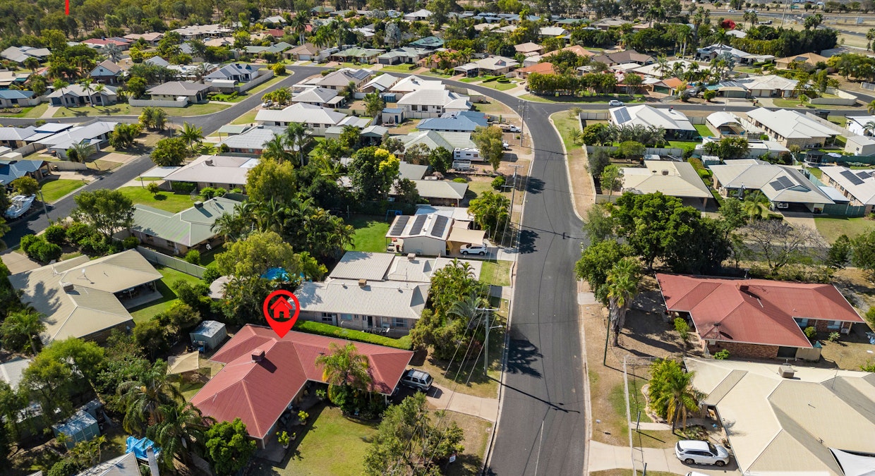 31 Crinum Crescent, Emerald, QLD, 4720 - Image 3