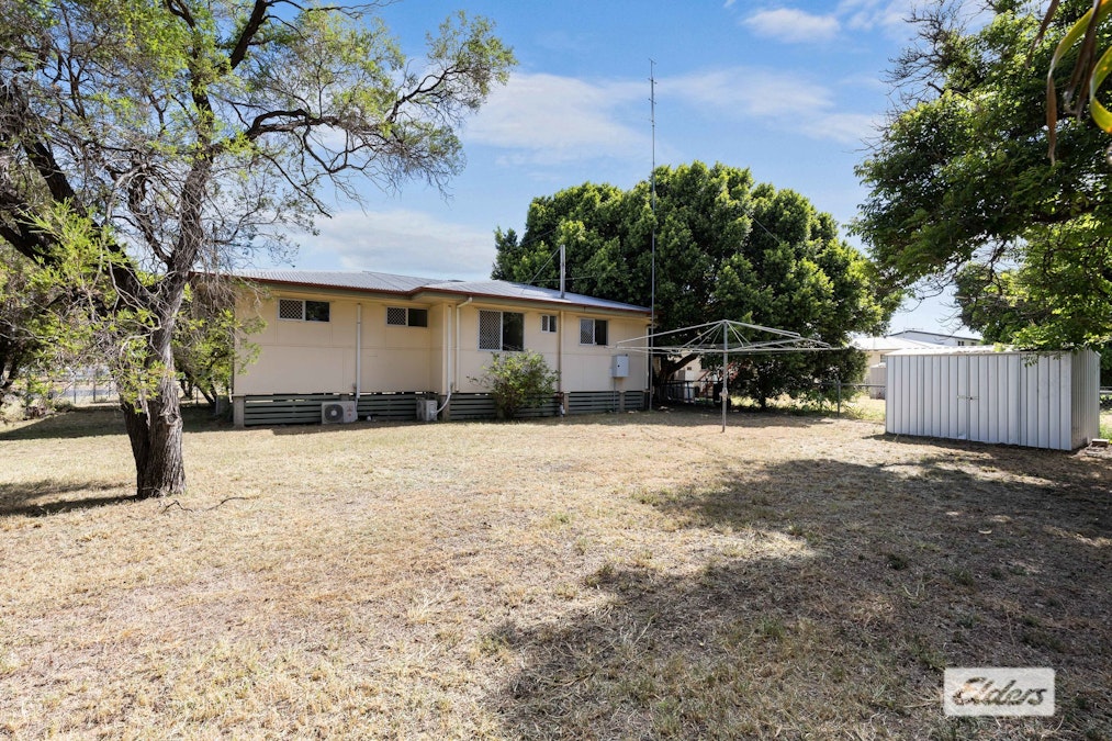 10 Campbell Street, Emerald, QLD, 4720 - Image 23