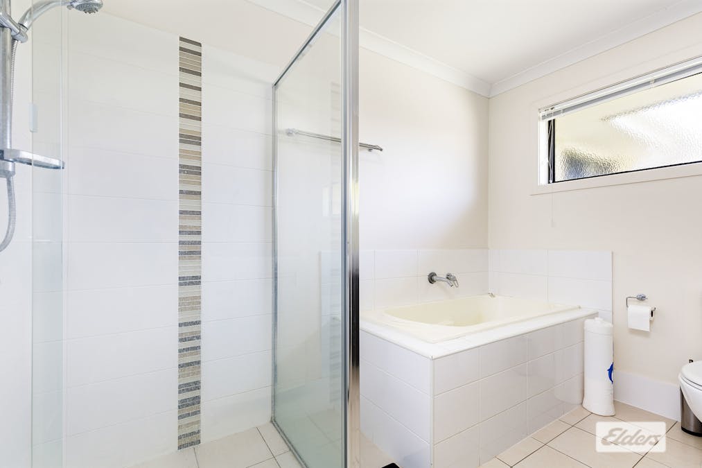 20 Amber Street, Emerald, QLD, 4720 - Image 18