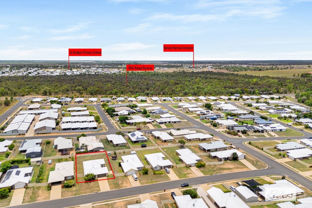 7 Windermere Street, Emerald, QLD, 4720 - Image 20
