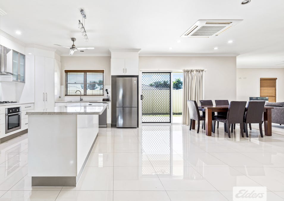 1 & 2/14 Coldstream Street, Emerald, QLD, 4720 - Image 6