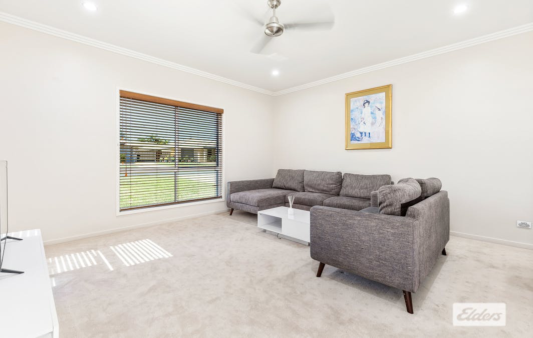 1 & 2/14 Coldstream Street, Emerald, QLD, 4720 - Image 12
