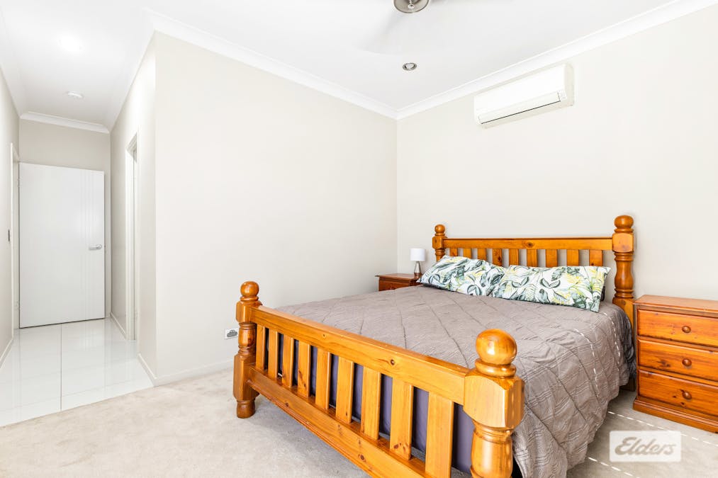 1 & 2/14 Coldstream Street, Emerald, QLD, 4720 - Image 14