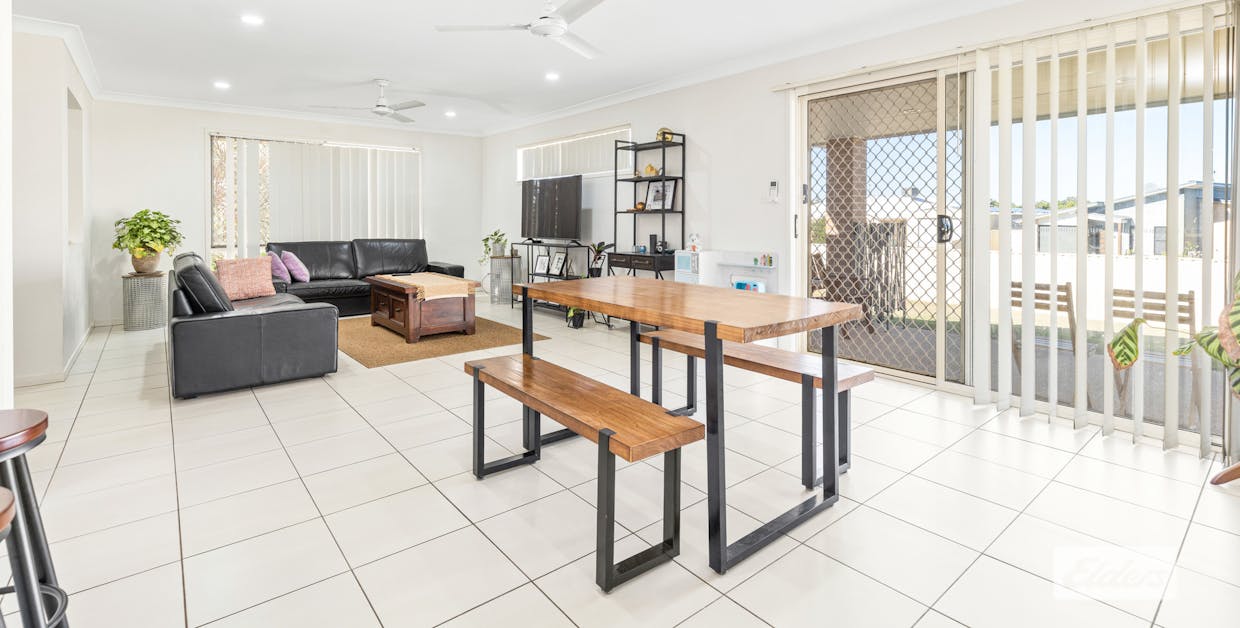 16 Suncrest Street, Emerald, QLD, 4720 - Image 5