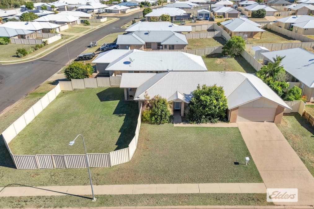16 Suncrest Street, Emerald, QLD, 4720 - Image 20