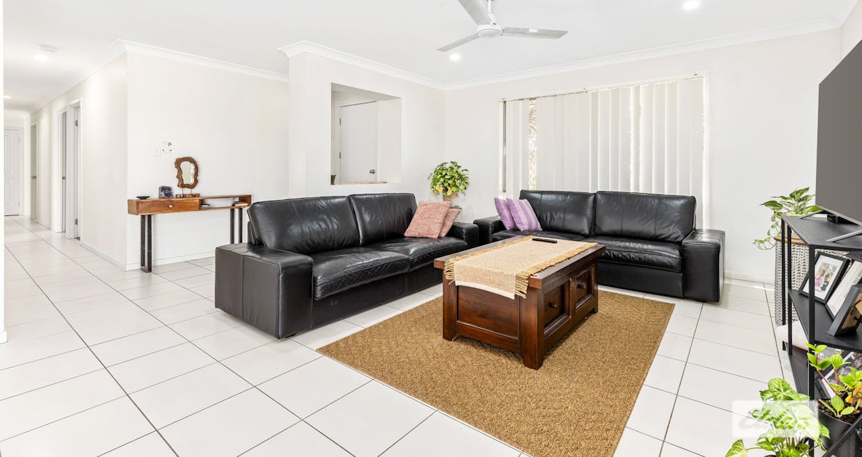16 Suncrest Street, Emerald, QLD, 4720 - Image 6