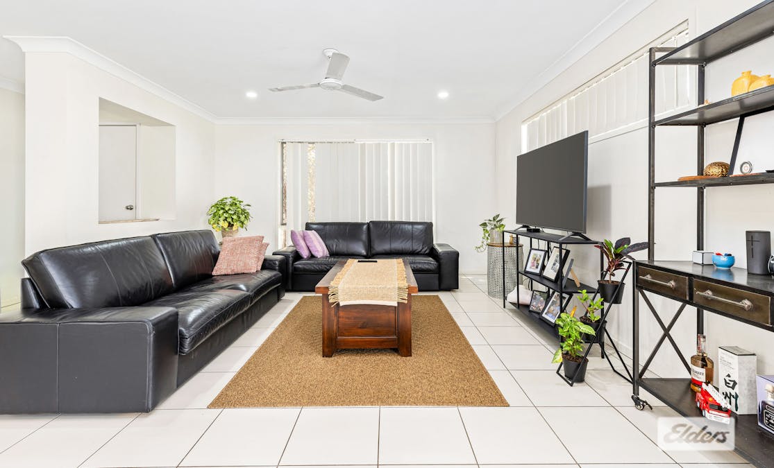 16 Suncrest Street, Emerald, QLD, 4720 - Image 7