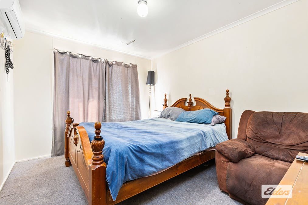 145 Opal Street, Emerald, QLD, 4720 - Image 13