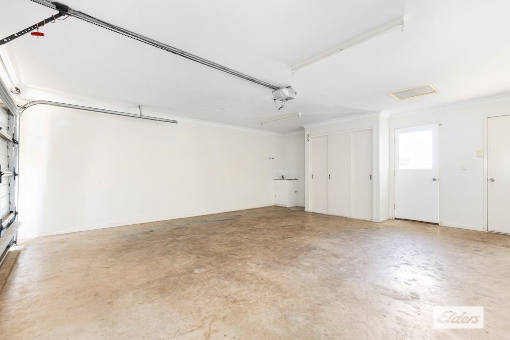 15 Lauren Drive, Emerald, QLD, 4720 - Image 16