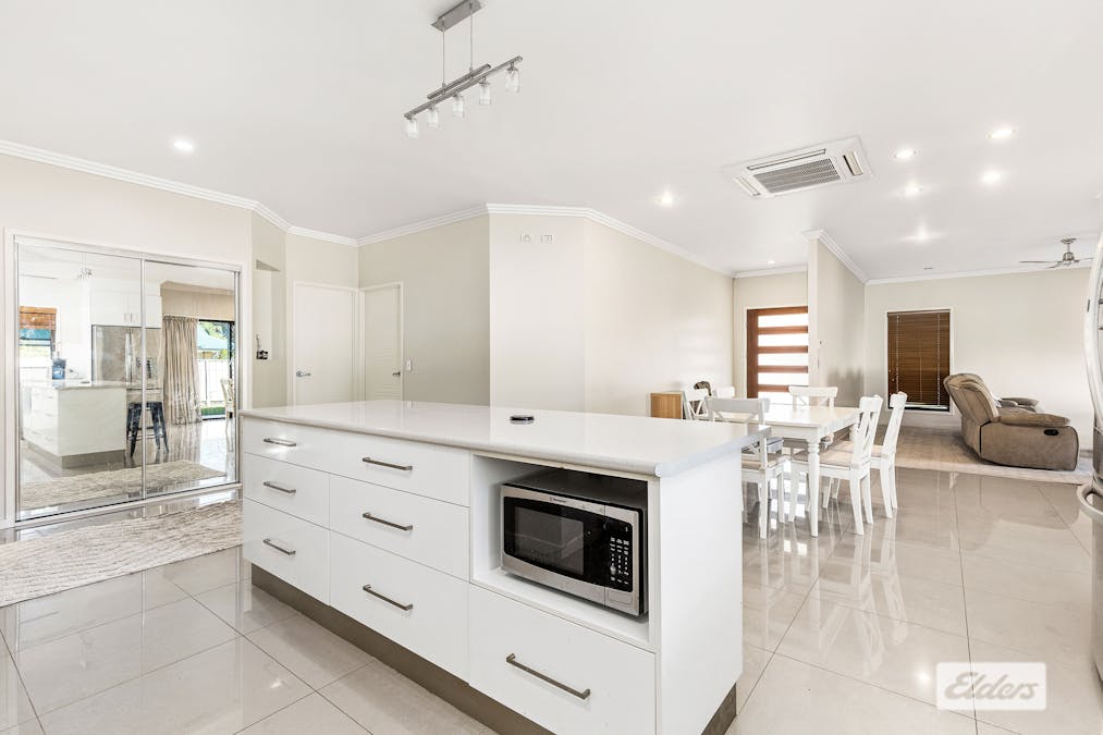 B/14 Coldstream Street, Emerald, QLD, 4720 - Image 3