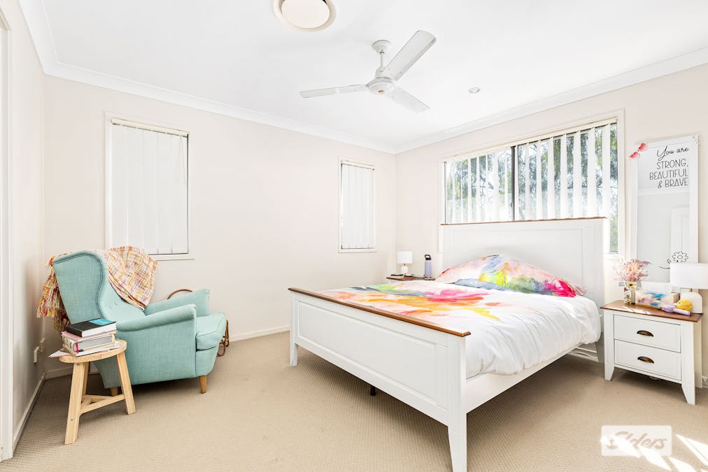 15 Ivers Place, Emerald, QLD, 4720 - Image 6
