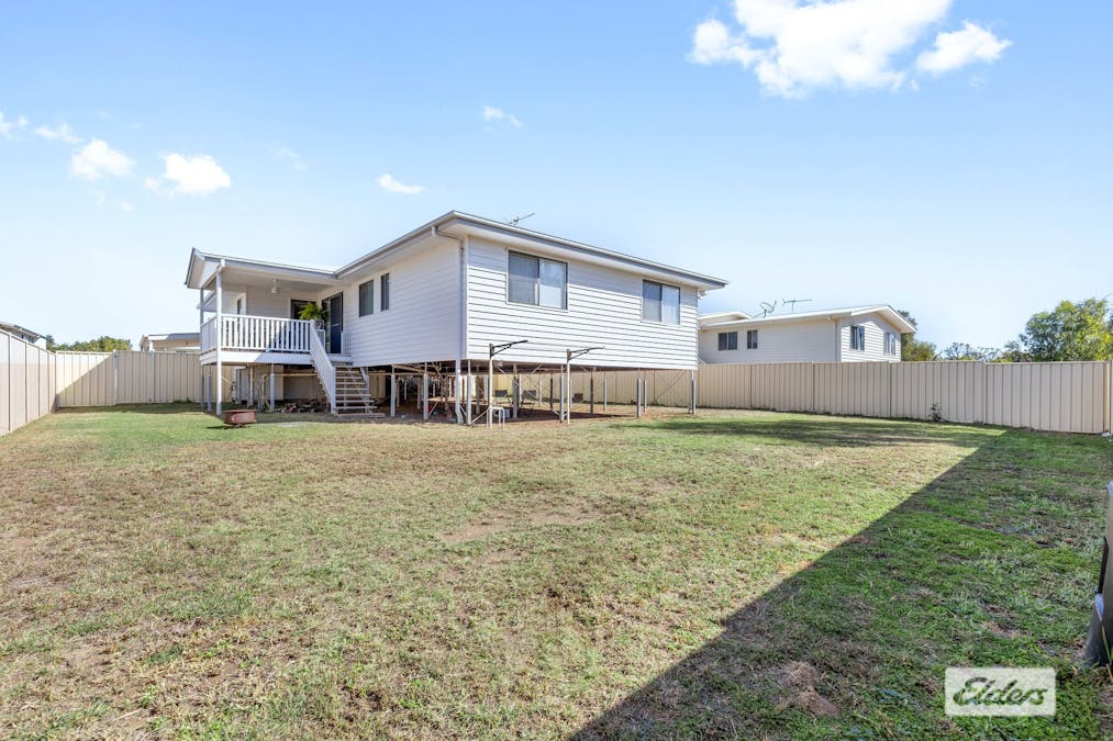 15 Ivers Place, Emerald, QLD, 4720 - Image 16