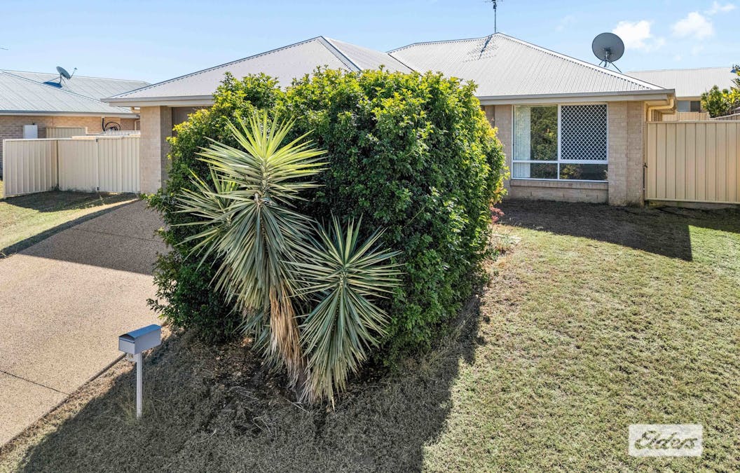 14 Scenic Drive, Emerald, QLD, 4720 - Image 20