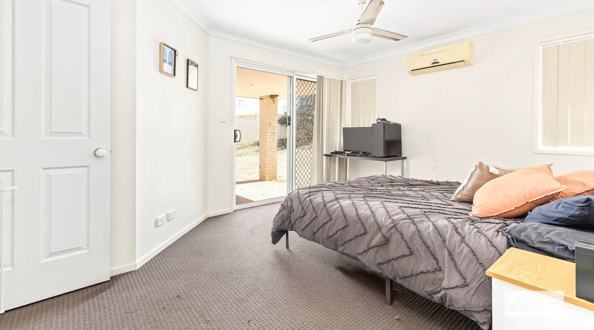 14 Scenic Drive, Emerald, QLD, 4720 - Image 8