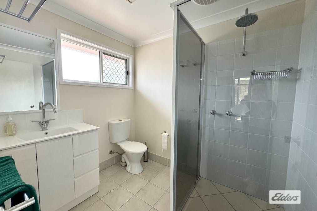 112 Ruby Street, Emerald, QLD, 4720 - Image 6