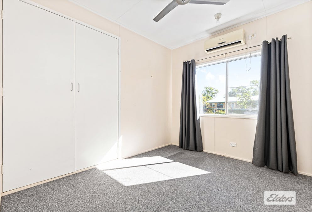 123 Harris Street, Emerald, QLD, 4720 - Image 11