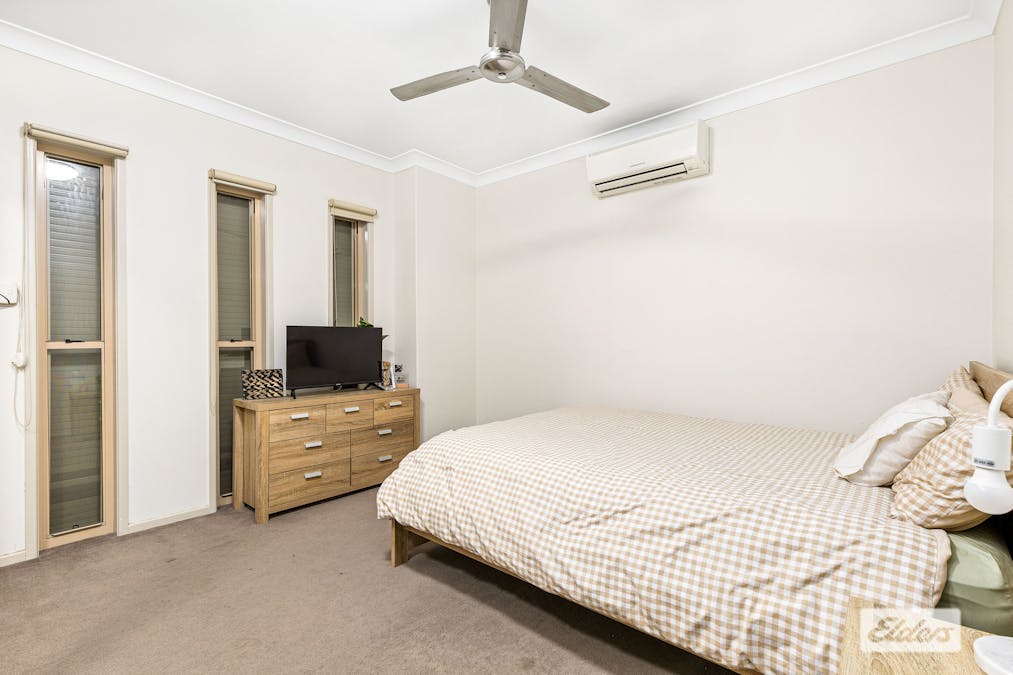 26B Brokenwood Street, Emerald, QLD, 4720 - Image 13