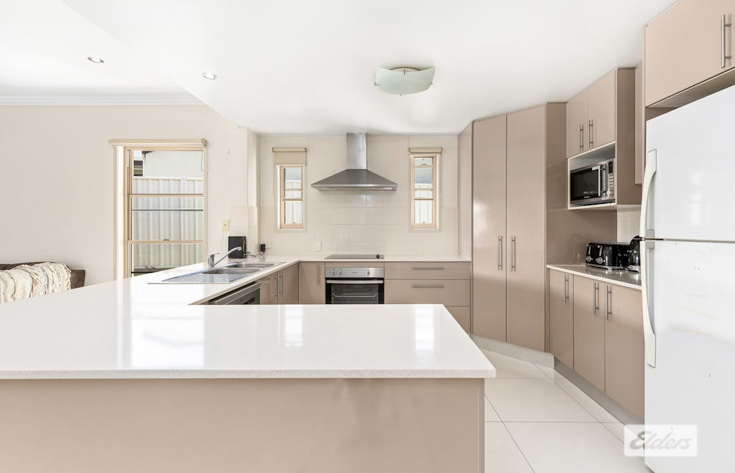 26B Brokenwood Street, Emerald, QLD, 4720 - Image 2