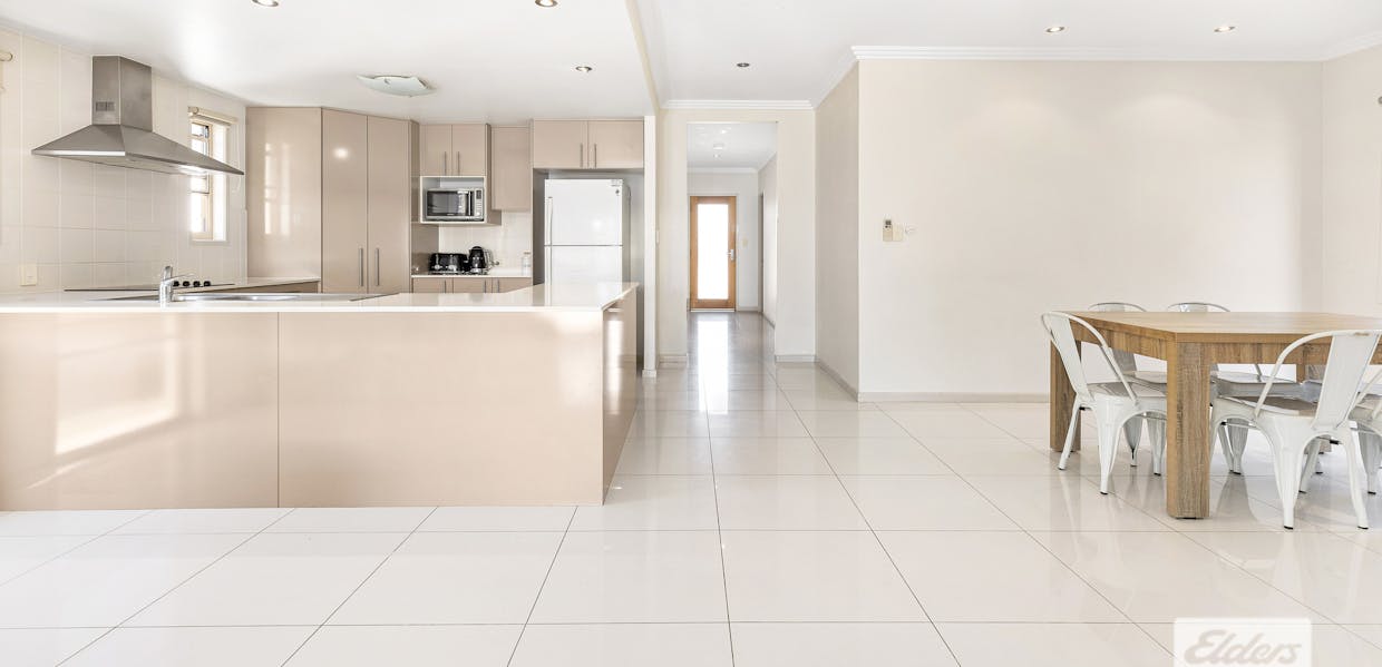 26B Brokenwood Street, Emerald, QLD, 4720 - Image 4