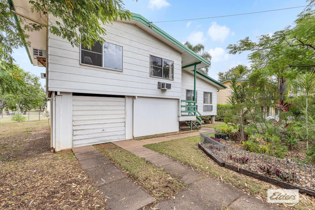 12 Pryor Place, Emerald, QLD, 4720 - Image 1