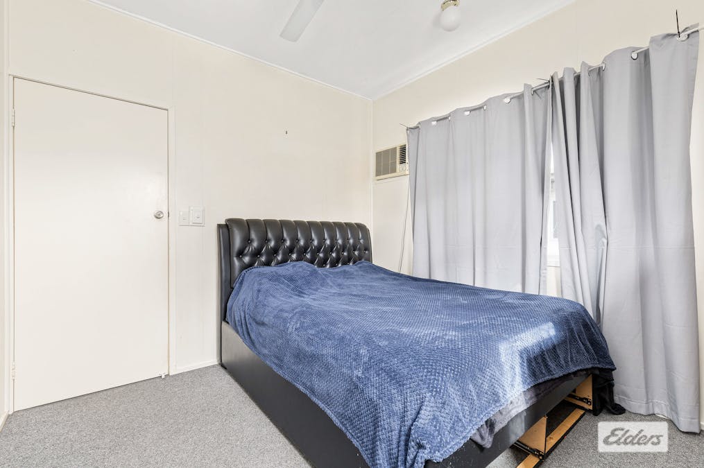 17 Pryor Place, Emerald, QLD, 4720 - Image 7