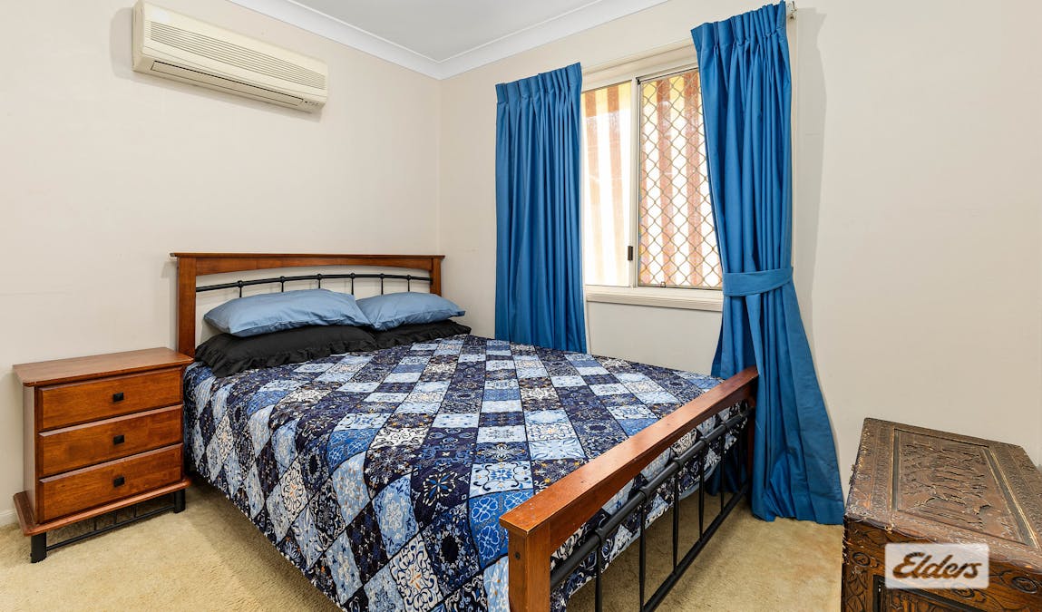 7 Skelton Place, Emerald, QLD, 4720 - Image 14