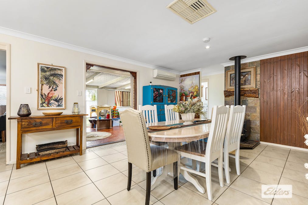 7 Skelton Place, Emerald, QLD, 4720 - Image 8