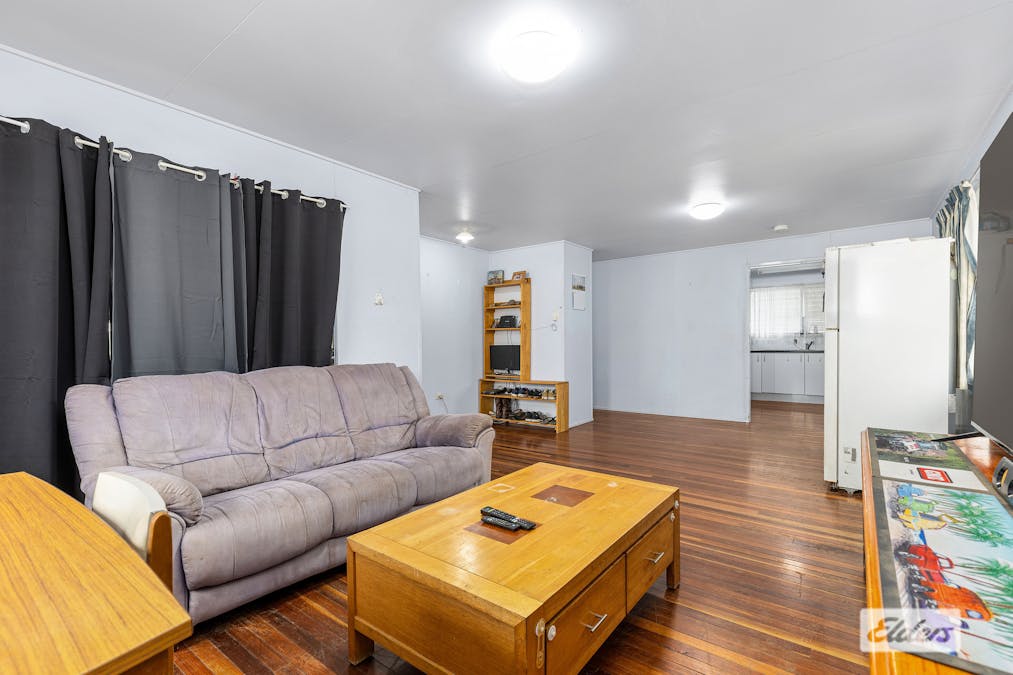 6 Leahy Place, Emerald, QLD, 4720 - Image 7