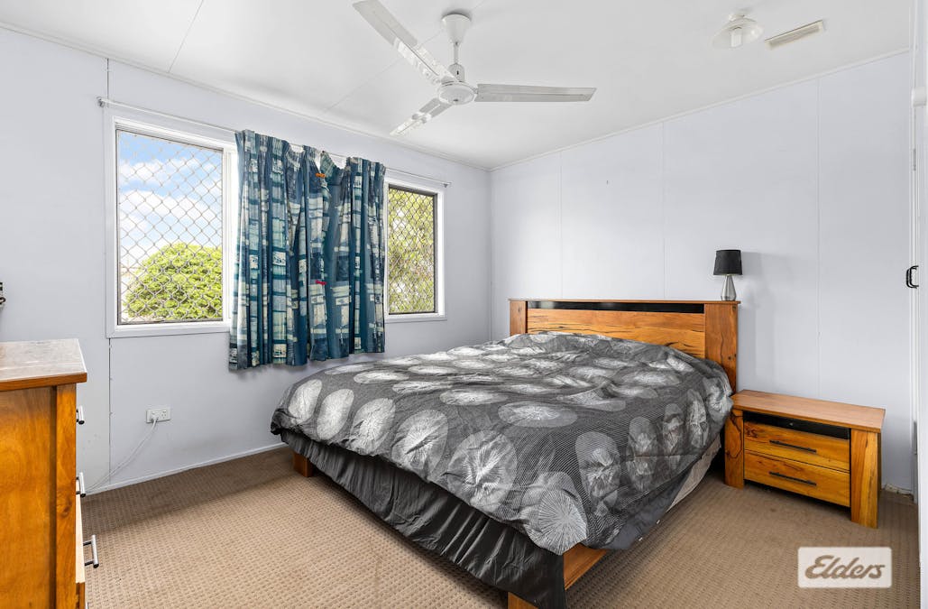 6 Leahy Place, Emerald, QLD, 4720 - Image 8