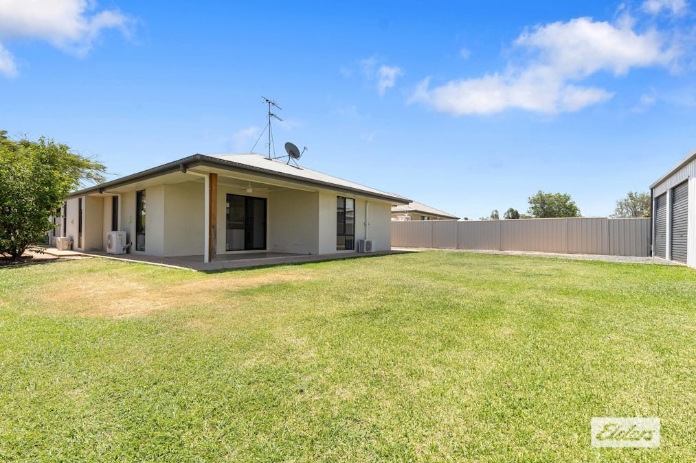52 Mayfair Drive, Emerald, QLD, 4720 - Image 19