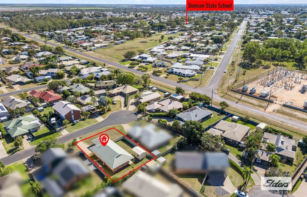 10 Chalmers Crescent, Emerald, QLD, 4720 - Image 24