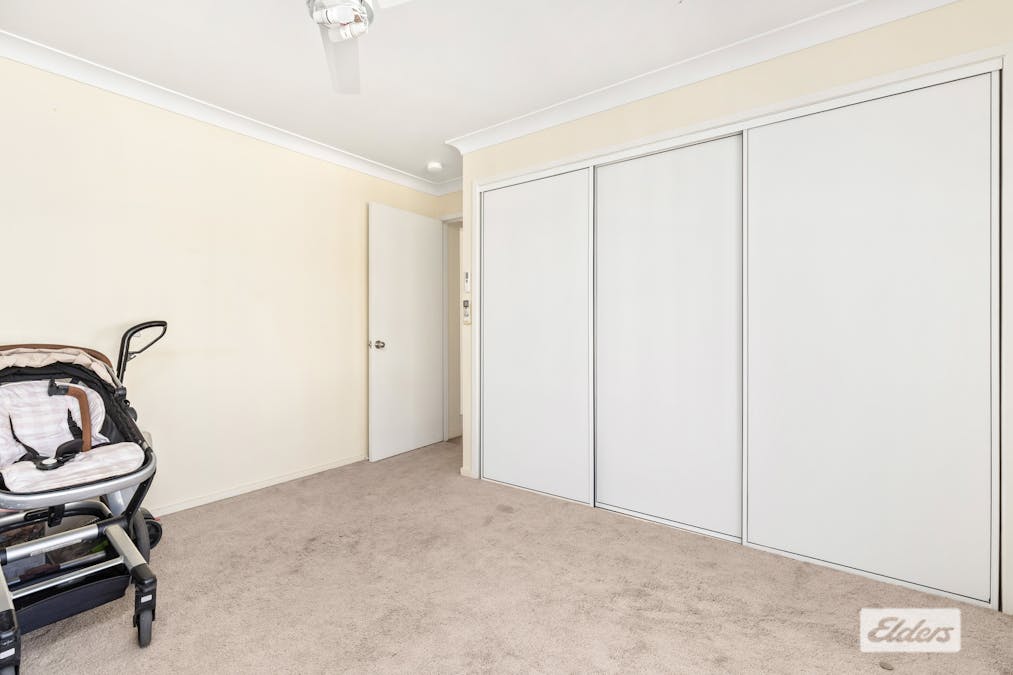 10 Chalmers Crescent, Emerald, QLD, 4720 - Image 15