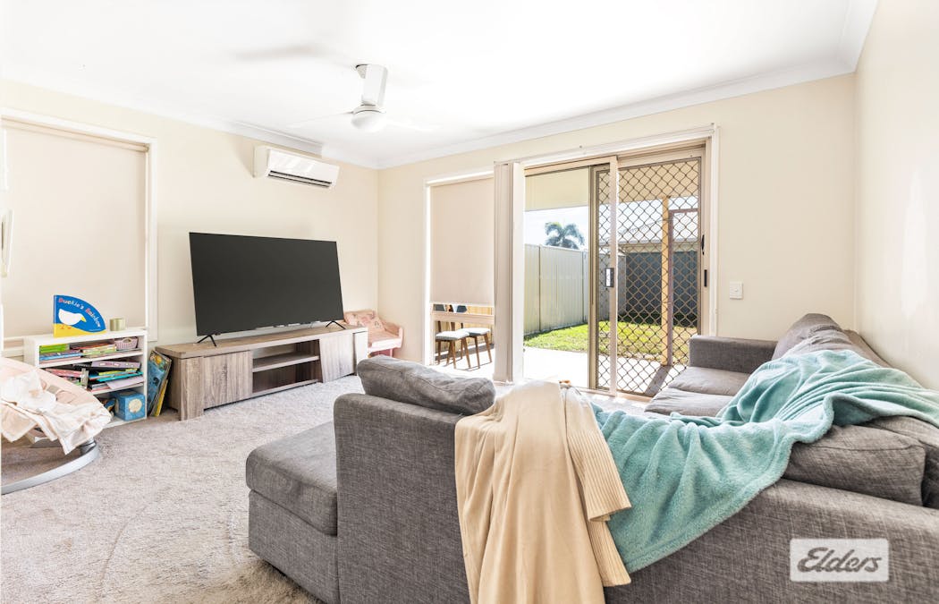 10 Chalmers Crescent, Emerald, QLD, 4720 - Image 6