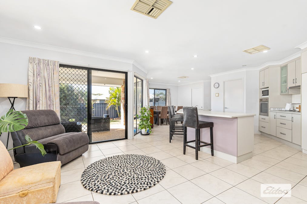 3 Blue Gums Drive, Emerald, QLD, 4720 - Image 5