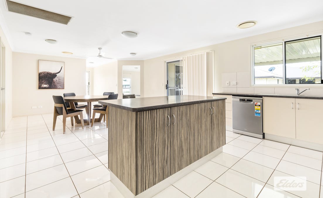 4 Scotts Peak Drive, Capella, QLD, 4723 - Image 5
