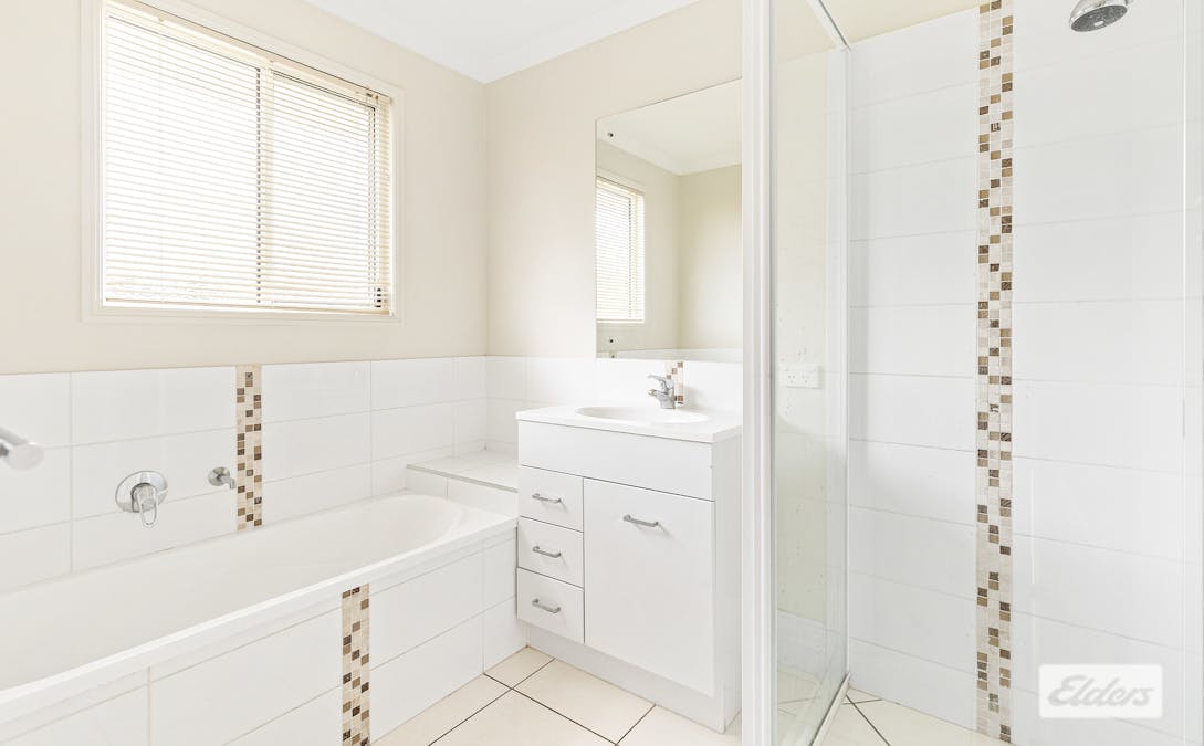 4 Scotts Peak Drive, Capella, QLD, 4723 - Image 12