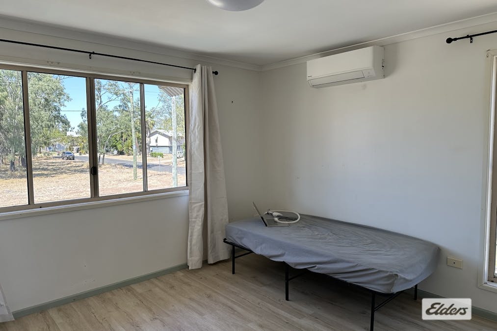 1/39 Campbell Street, Emerald, QLD, 4720 - Image 5