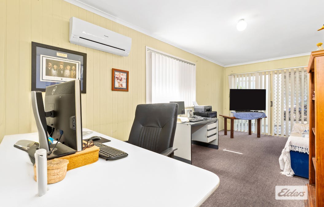 4 Osborne Place, Emerald, QLD, 4720 - Image 20