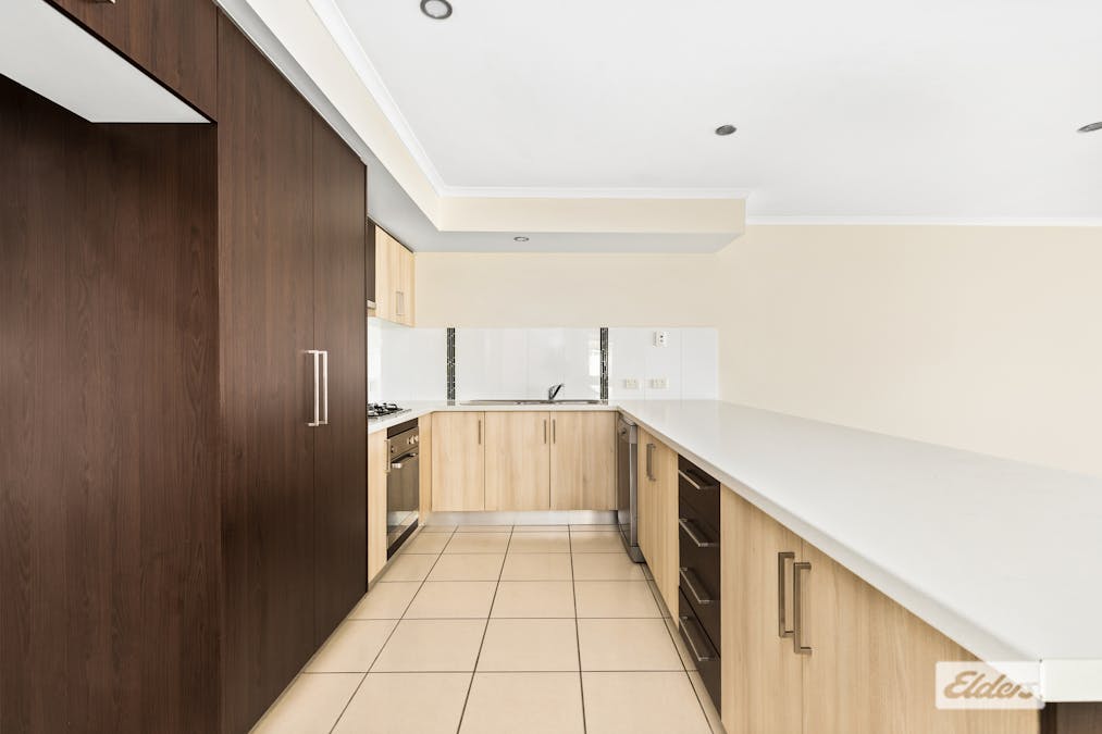 1/6 Newman Drive, Emerald, QLD, 4720 - Image 3