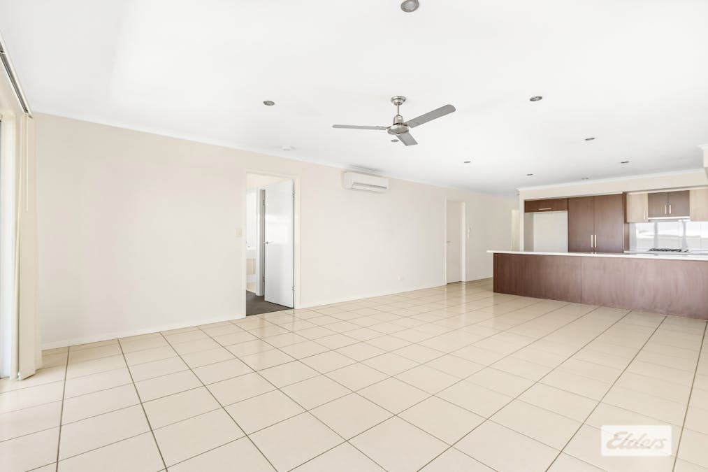 1/6 Newman Drive, Emerald, QLD, 4720 - Image 6