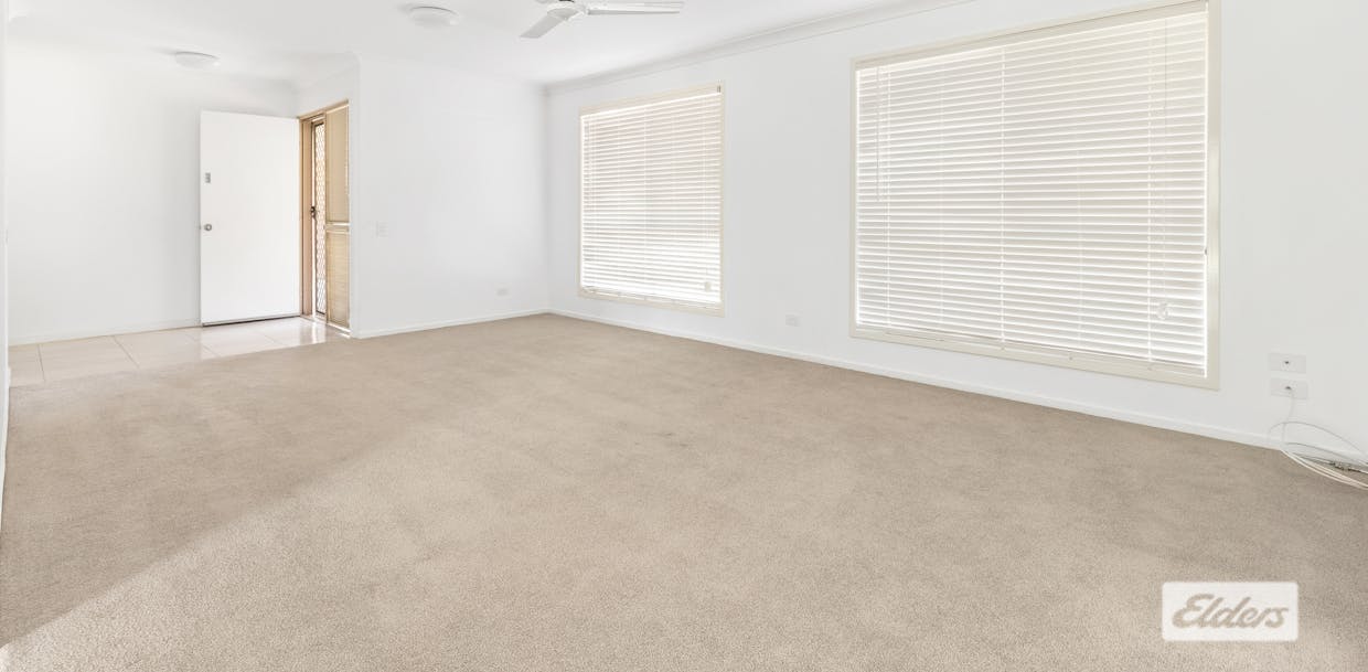 40 Crinum Street, Emerald, QLD, 4720 - Image 6