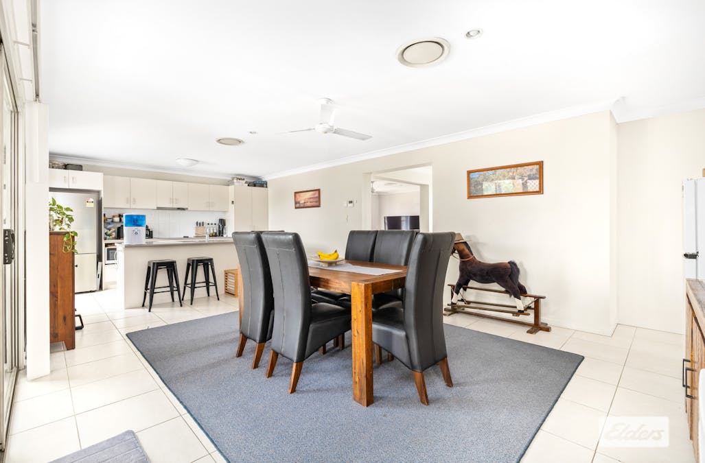 7 Ivers Place, Emerald, QLD, 4720 - Image 5