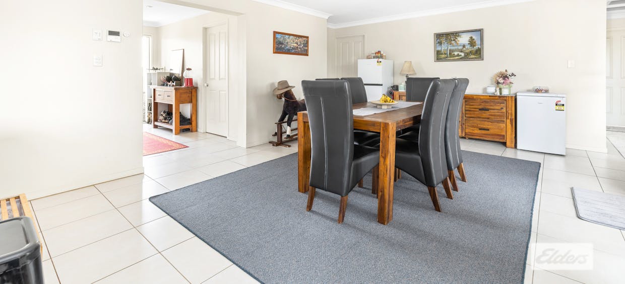 7 Ivers Place, Emerald, QLD, 4720 - Image 6