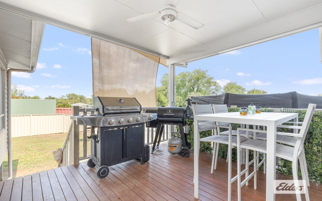 7 Ivers Place, Emerald, QLD, 4720 - Image 16