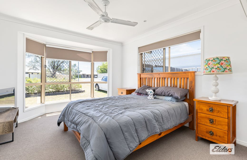 2/30 Haswell Street, Emerald, QLD, 4720 - Image 8