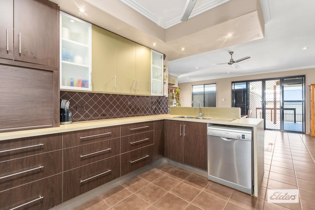 4 Joel Ernest Drive, Emerald, QLD, 4720 - Image 3