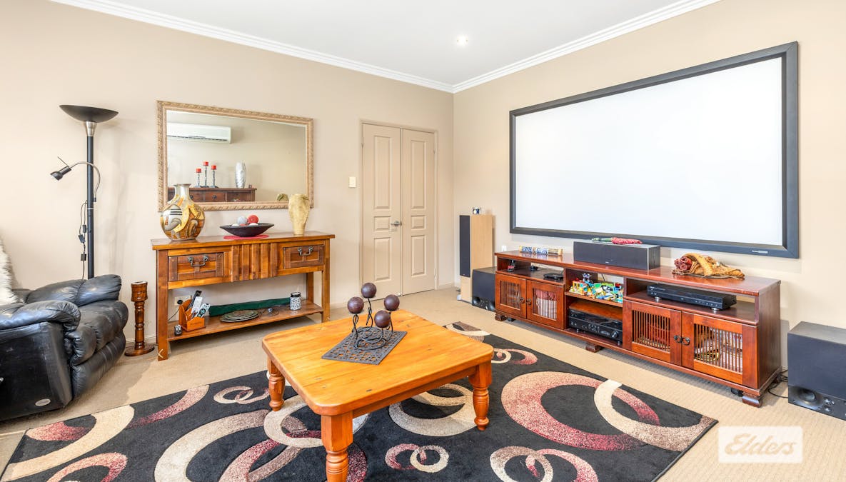 4 Joel Ernest Drive, Emerald, QLD, 4720 - Image 9