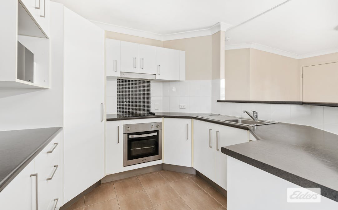 9 Newell Court, Capella, QLD, 4723 - Image 2