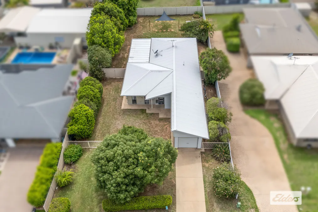 26 Desgrand Street, Emerald, QLD, 4720 - Image 22