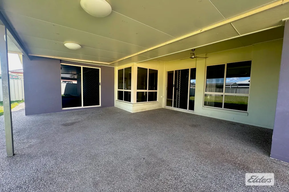 37 Mayfair Drive, Emerald, QLD, 4720 - Image 7